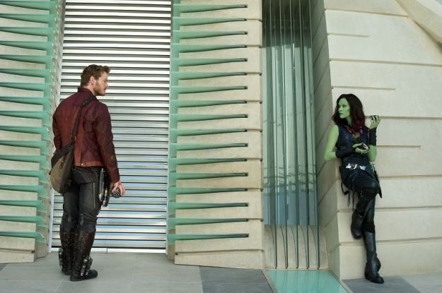Marvel's Guardians Of The Galaxy L to R: Peter Quill/Star-Lord (Chris Pratt) & Gamora (Zoe Saldana) Ph: Jay Maidment ©Marvel 2014